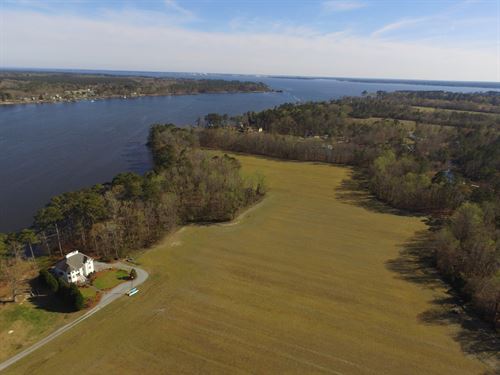 Premier Waterfront / Developmental : Bath : Beaufort County : North Carolina