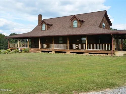 43 Acres of Beautiful Pasture : Forest : Scott County : Mississippi