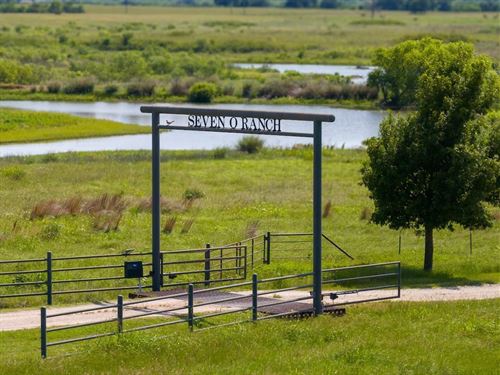 Seven O Ranch : Bowie : Montague County : Texas
