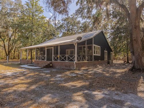52 Acres Live Oak Retreat on Little : Saint George : Charlton County : Georgia