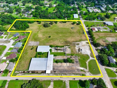 12 Acres, 300 West School Street : Madisonville : Madison County : Texas