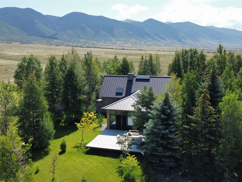 Lush Off Grid Mountain Masterpiece : Villa Grove : Saguache County : Colorado