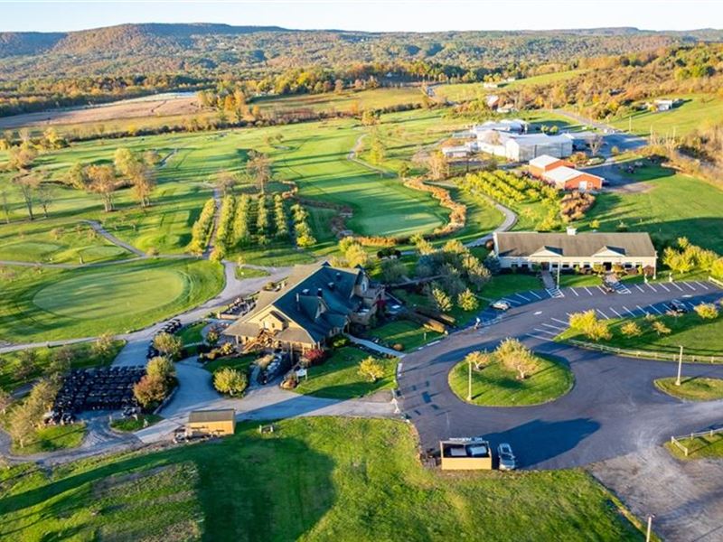 Orchard and Golf Course Property : Guilderland : Albany County : New York