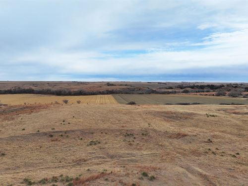 163 Acres, Franklin County, Double : Franklin : Nebraska
